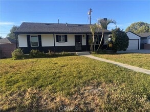 Building Photo - 2233 W Havenbrook St