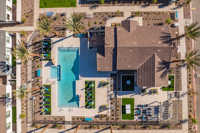 Building Photo - Village at Liberty Farms