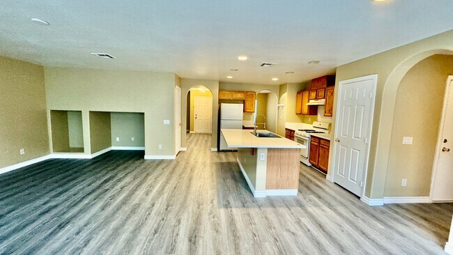 Building Photo - HOUSE FOR RENT - SENECA HEIGHTS AVE -  4BD...