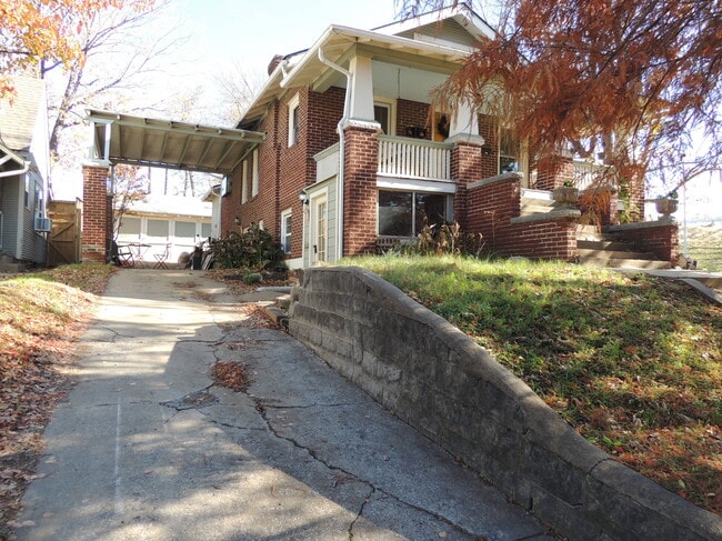 Foto del edificio - 1319 S St Louis Ave