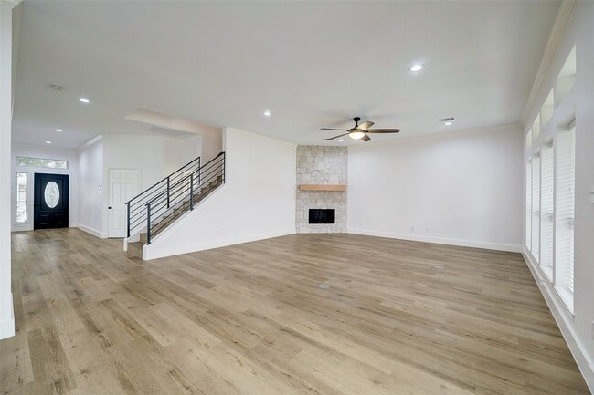 Building Photo - 3550 Urban Woods Trail