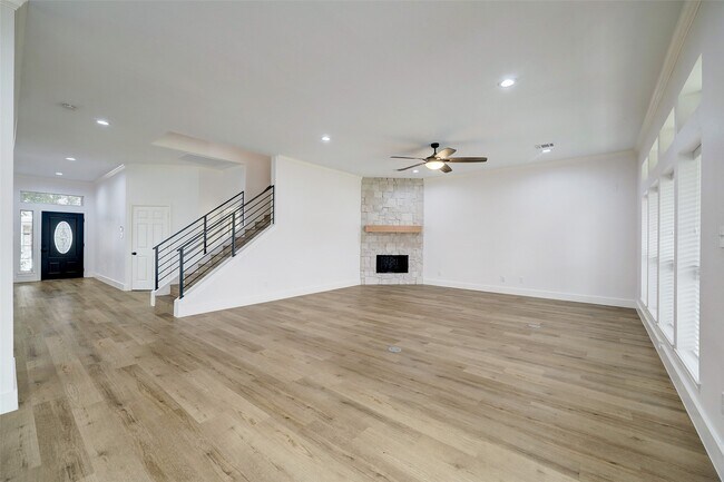 Foto del edificio - 3550 Urban Woods Trail