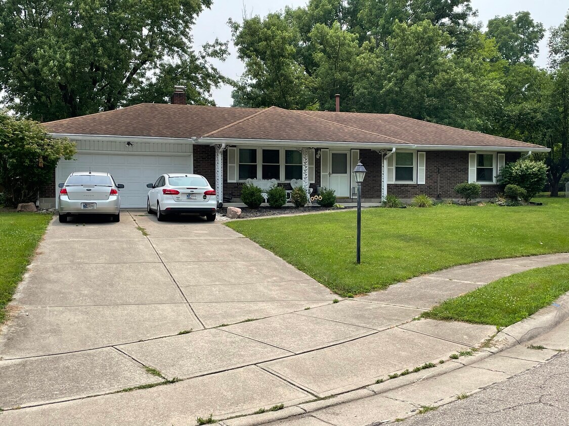3 Br ranch - 519 Maxine Dr