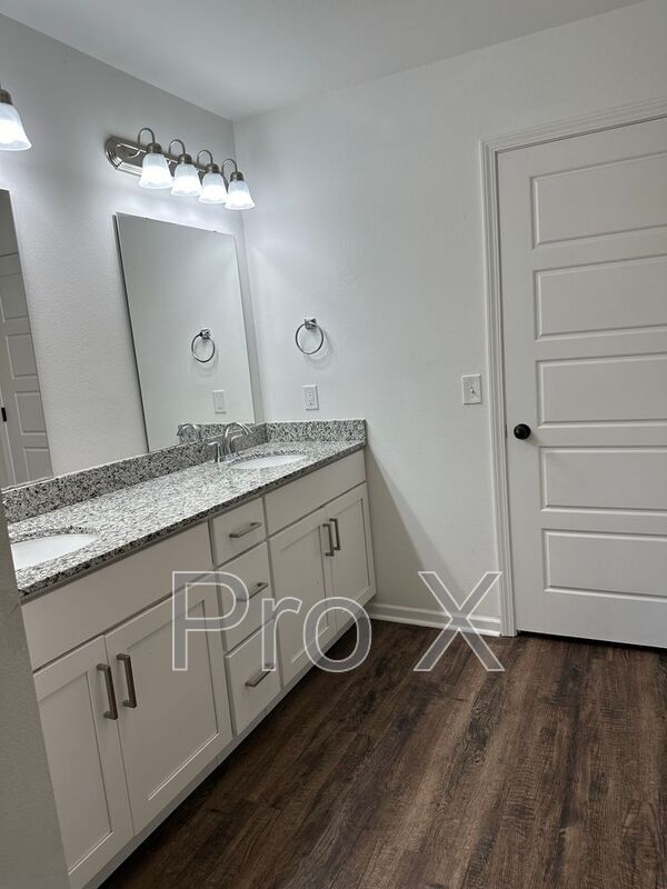 Building Photo - 405 Alex Jordan Dr