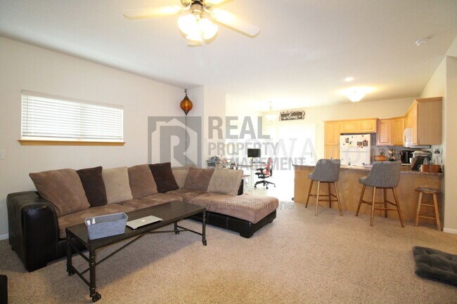 Foto del edificio - 1617 SW White Birch Cir