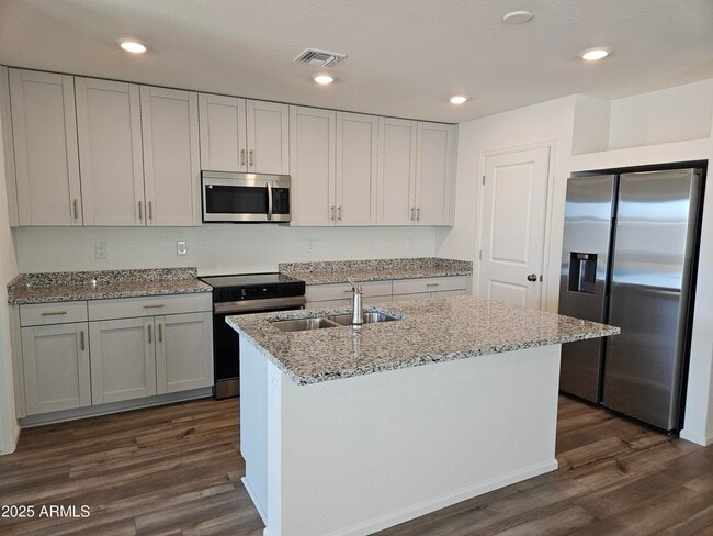 Building Photo - 1312 W Inca Dr