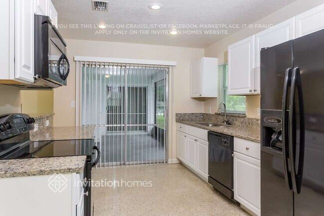 Foto del edificio - 1710 Puritan Ave