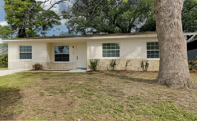 Building Photo - 728 Fairmont Dr