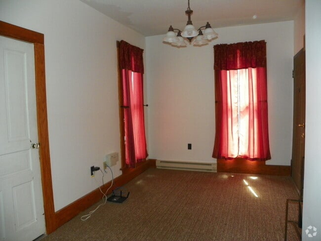Building Photo - 414 S Jefferson St