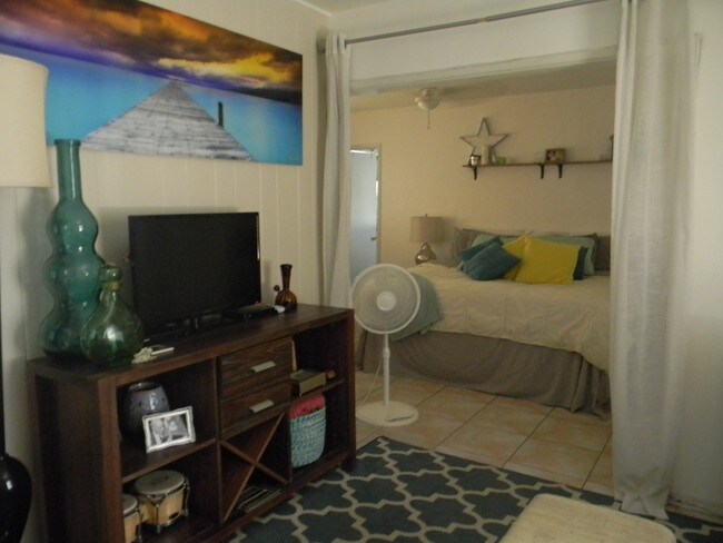 Foto del edificio - 1361 SE 4th St