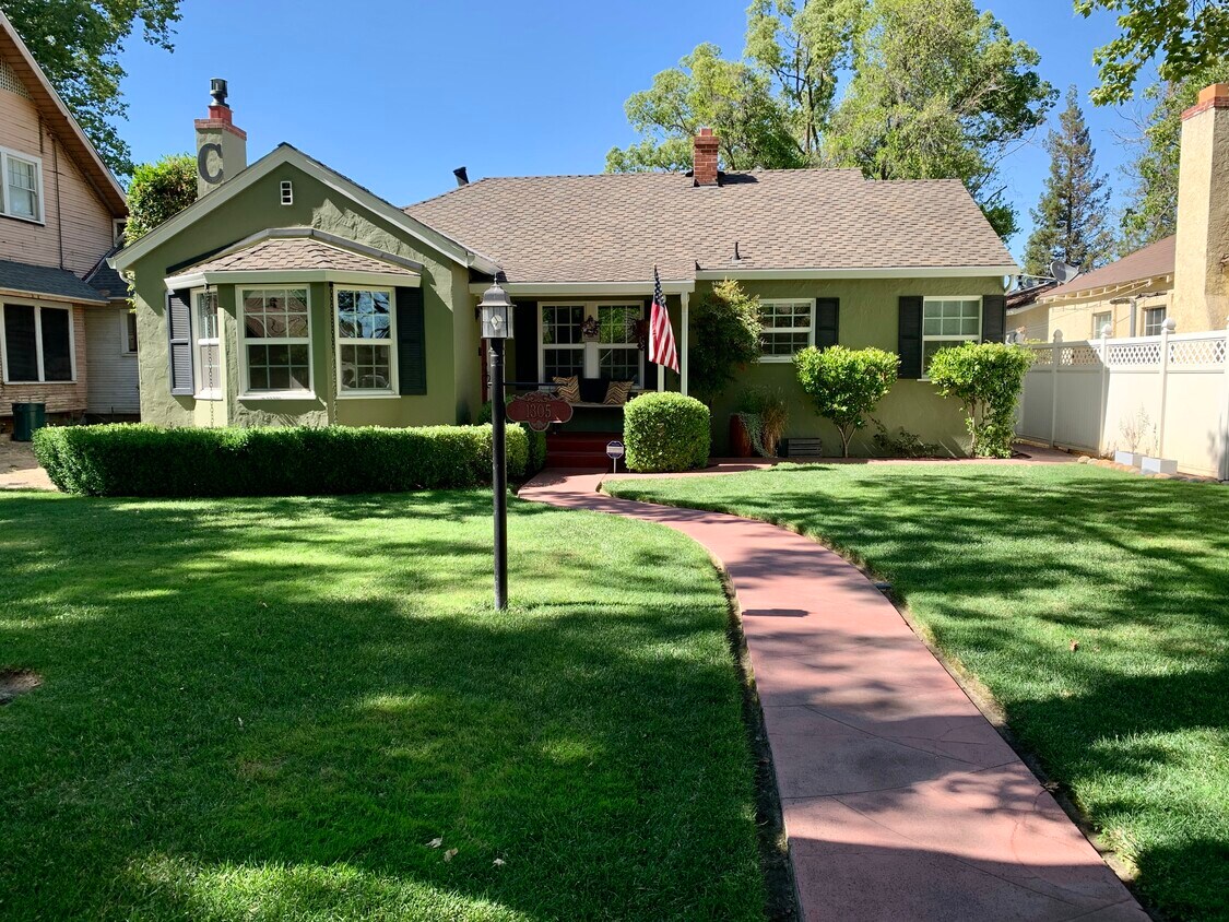 1305 Cahill St, Turlock, CA 95380 House for Rent in Turlock, CA