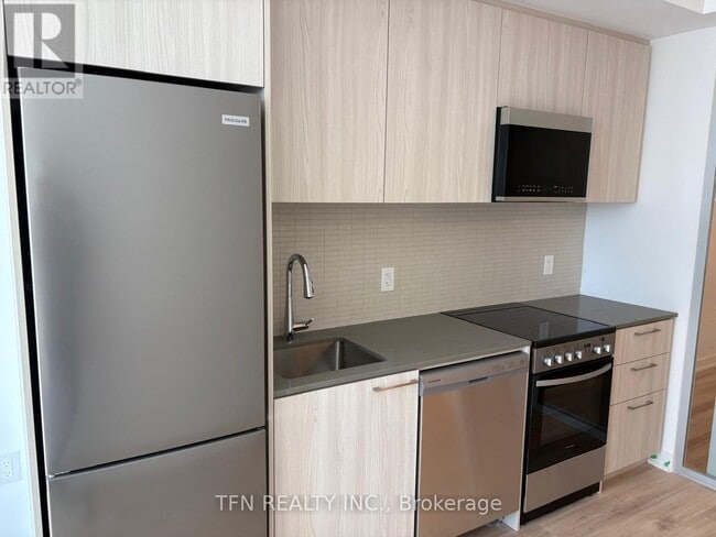 Building Photo - 7439 Kingston Rd