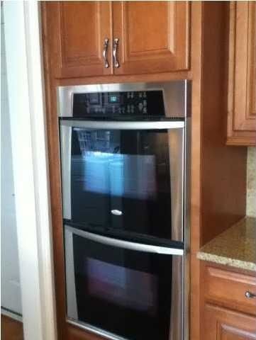 Foto del edificio - 3004 Riverwood Drive