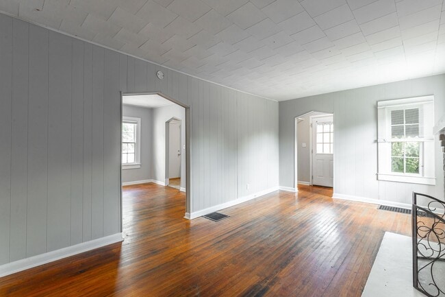 Photo - 3609 Ridgeside Road House