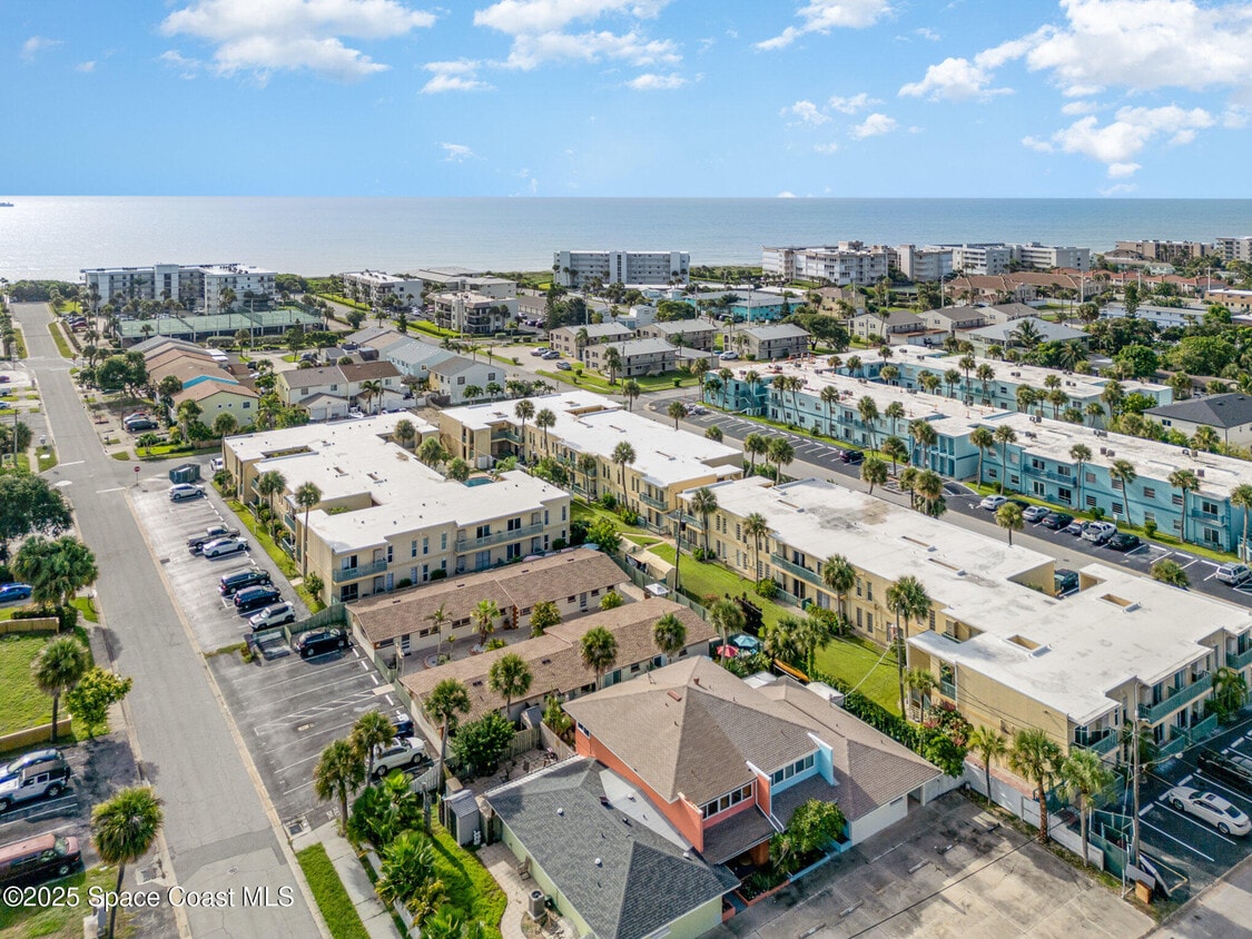 Foto principal - 375 Polk Ave