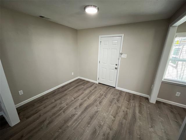 Building Photo - 641 Tamara Ln