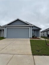 Building Photo - 419 bower dr