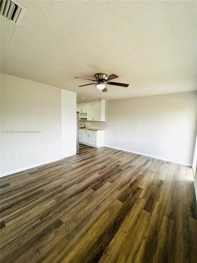Foto del edificio - 15530 SW 295th Terrace
