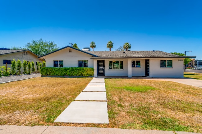 Photo - 2401 E Elm St (Phoenix, AZ) House