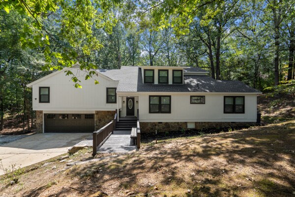 Foto del edificio - 9345 Rocky Woods Dr