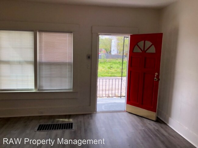 Foto del edificio - 3 br, 1 bath House - 248 Worth