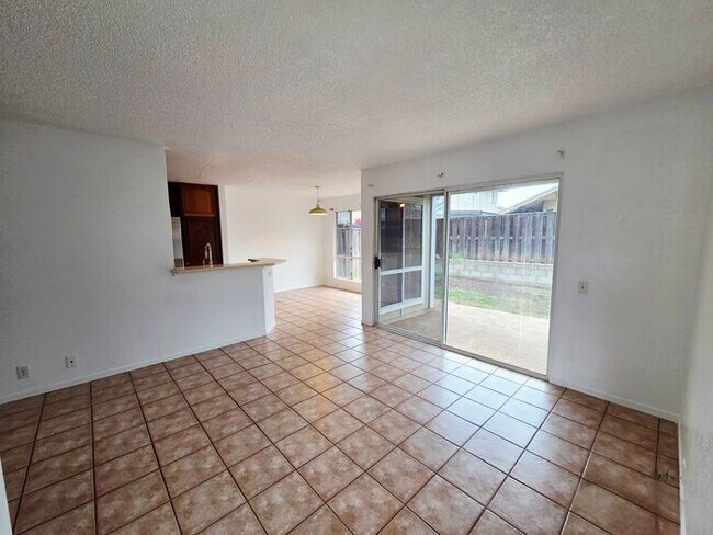 Foto del edificio - Ewa Beach - Soda Creek: 3bd, 2.5 bath, 2 car garage