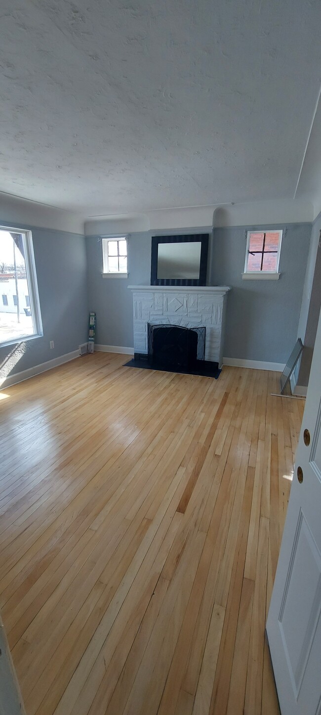 Building Photo - 17147 Hartwell St