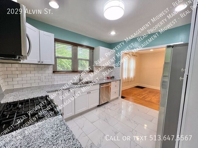 Photo - 2029 Alvin St House