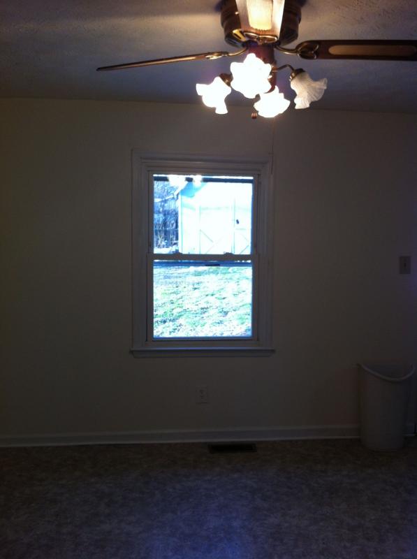 Building Photo - 102 Woodlawn Ct