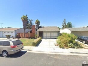 Building Photo - 1227 Spokane Dr