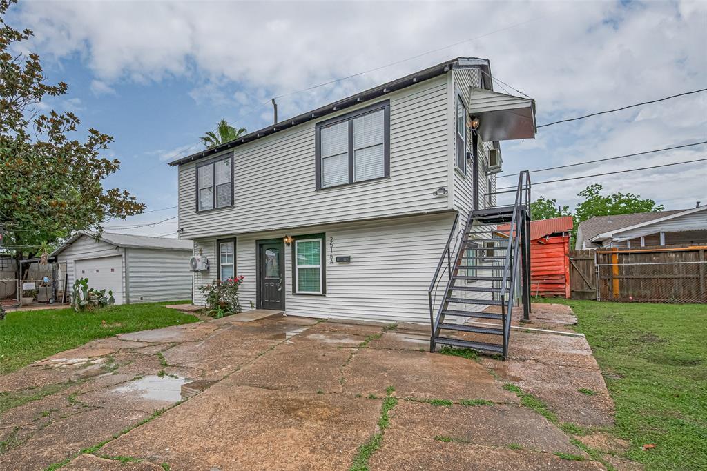 Primary Photo - 2516 Craigmont St