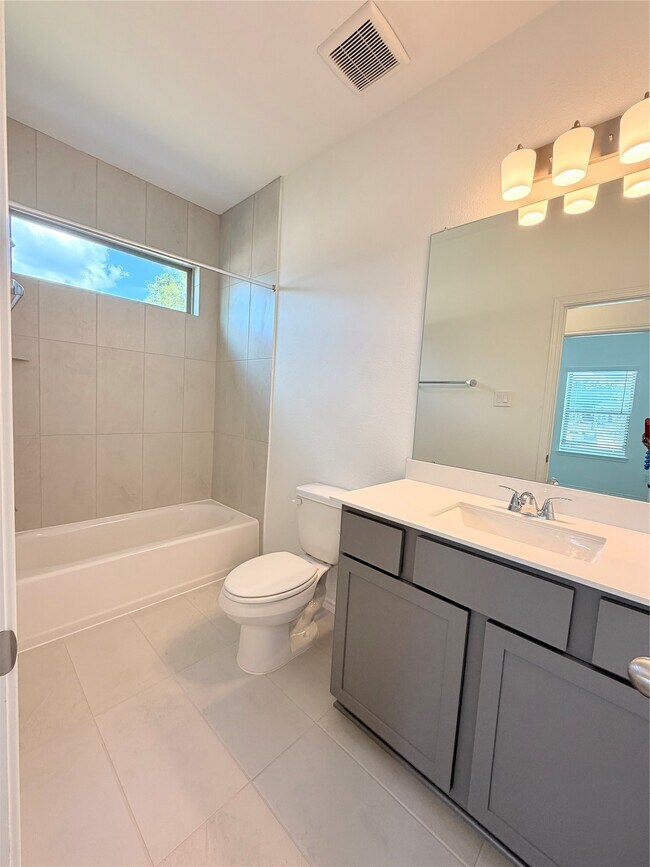 Foto del edificio - 22403 Sawmill Pass Ln