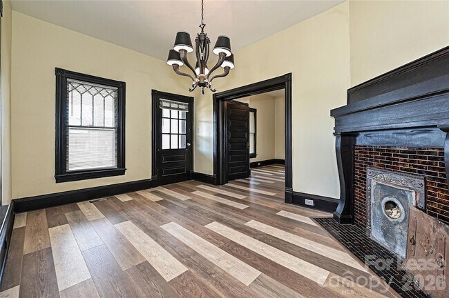 Foto del edificio - 1204 S Salisbury Ave