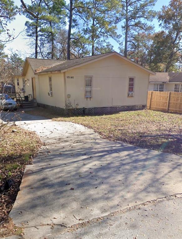 Building Photo - 10546 Barnham St
