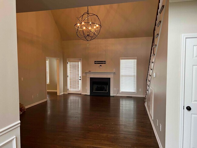 Building Photo - 3113 Bishops Way