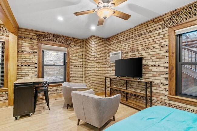 Foto del edificio - 11 S 12th St