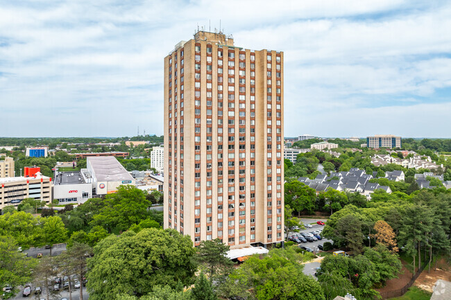 9701 Campos Rd - Washingtonian Tower