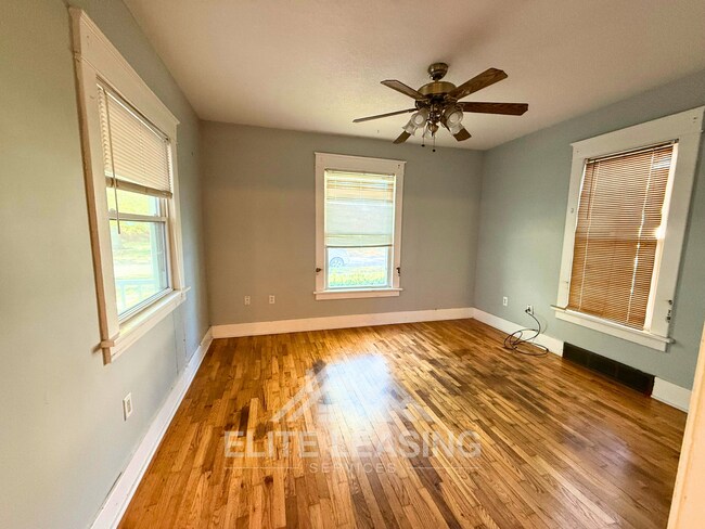 Foto del edificio - Coming Soon 12/1/2025