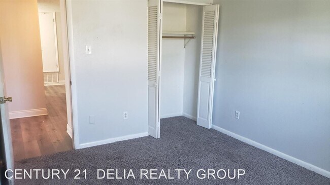 Foto del edificio - 4 br, 2 bath House - 1518 Wagon