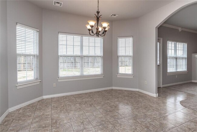 Foto del edificio - 2204 SW 19th St