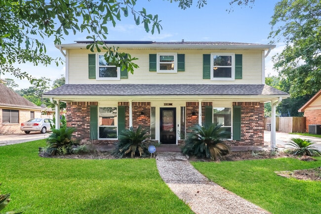 Building Photo - 18011 Tall Cypress Dr