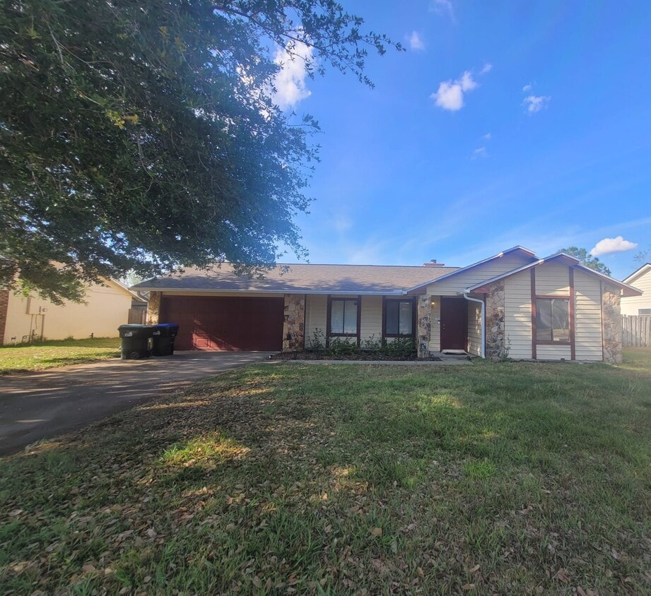 1418 Lamplighter Way, Orlando, FL 32818 House Rental in Orlando, FL