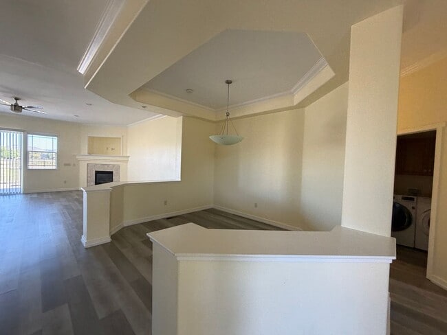 Foto del edificio - 1041 Turnberry Dr