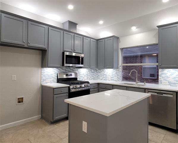 Building Photo - 7121 Hillshire Ln