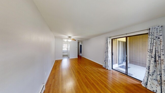 Building Photo - 4225 N Carefree Cir
