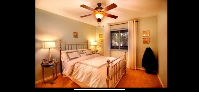 Bedroom 1 - 1385 W University Ave