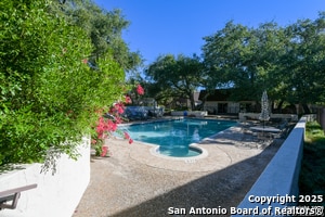 Foto principal - 8715 Starcrest Dr