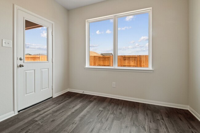 Building Photo - 700 Jasmine Rdg Ln