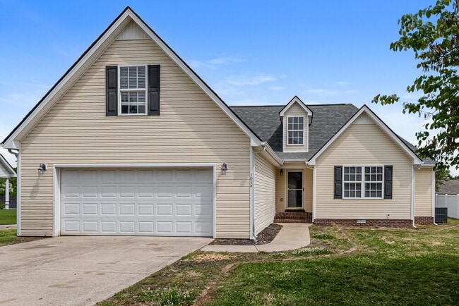 Building Photo - 5054 Betsy Ann Ave