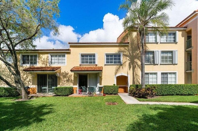 Building Photo - 117 Yacht Club Way